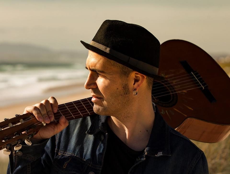 Sul Informação - Depois de “Devagar”, Luiz Caracol vai a Silves apresentar novo álbum