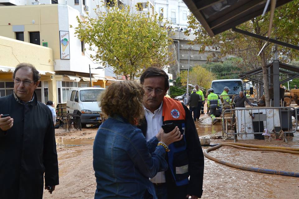 Sul Informação - Presidente da Câmara de Albufeira diz que «ainda é prematura» declaração de calamidade pública