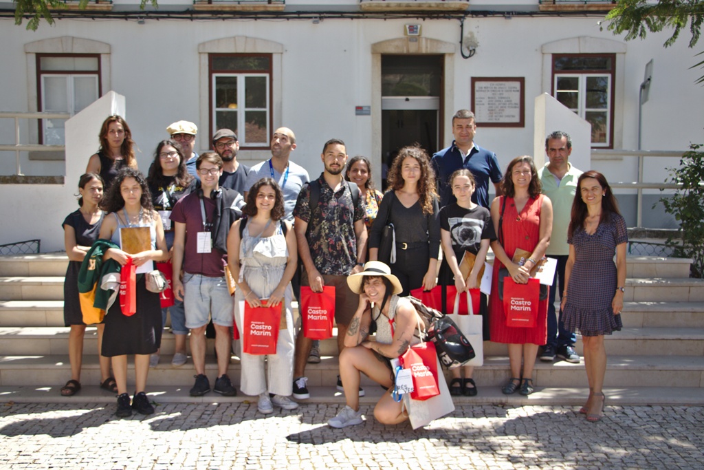 Sul Informação - Estudantes de Belas-Artes reinventam artes tradicionais de Castro Marim