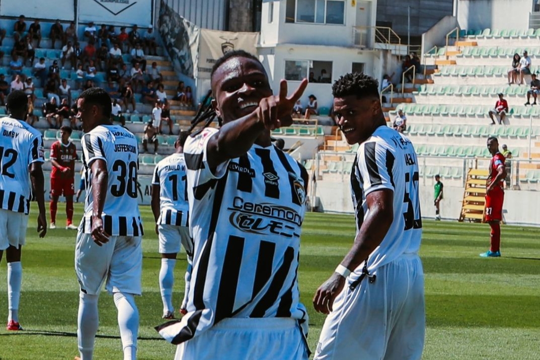 Sul Informação - Chico Banza e Paulo Vítor bisam na goleada do Portimonense