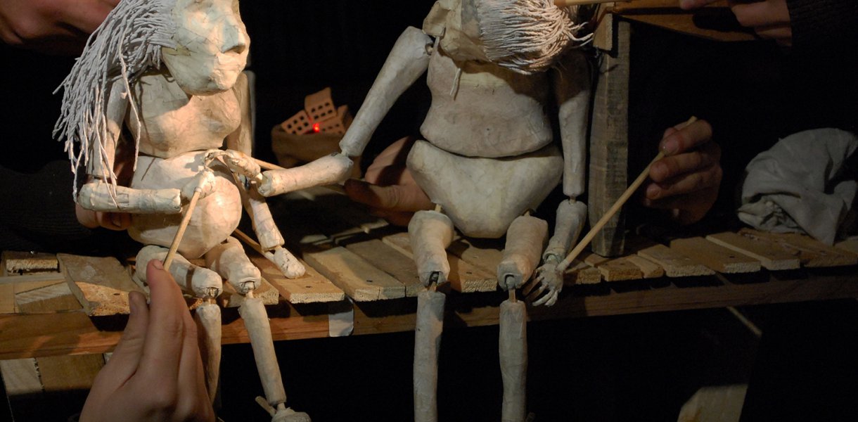Sul Informação - Peça de teatro de marionetas chilena em cena no Cine-Teatro Louletano