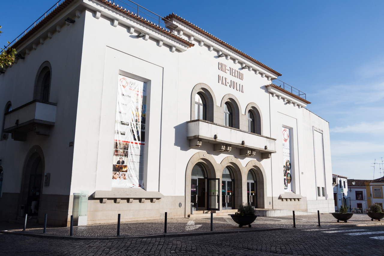 Sul Informação - Cineteatro Sousa Telles (Ourique) e Teatro Pax (Beja) incluídos em nova rede nacional