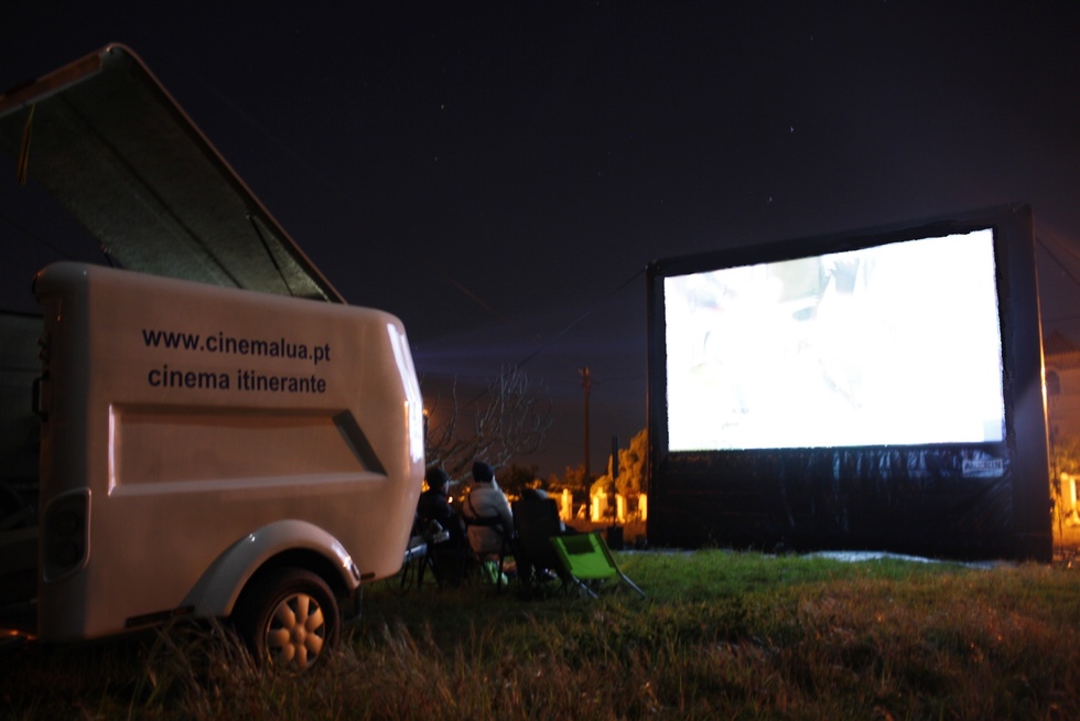 Sul Informação - Cinemalua mostra «bons filmes de sempre» em freguesias de Alcoutim e Tavira