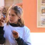 Sul Informação - Alunos do Colégio de Vilamoura ilustram montras de lojas em Loulé