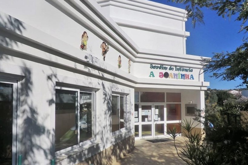 Sul Informação - Creche de Santa Bárbara fechada depois de criança testar positivo
