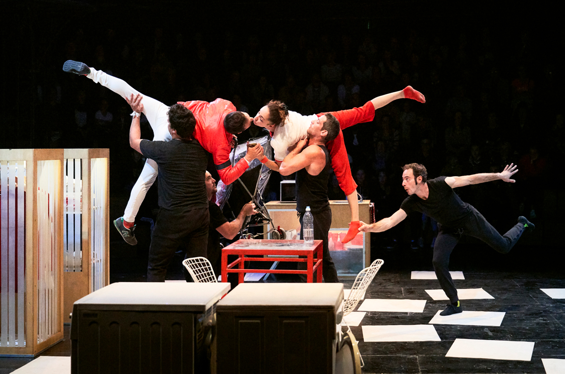 Sul Informação - Espetáculo de circo “Dans ton Coeur” marca o final de ano em Santiago do Cacém