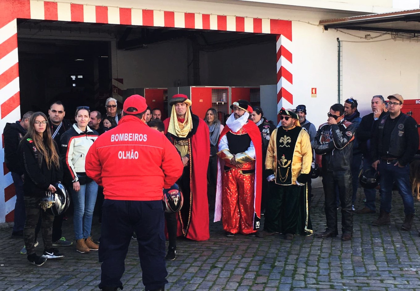Sul Informação - Reis Magos chegam a Olhão…de moto