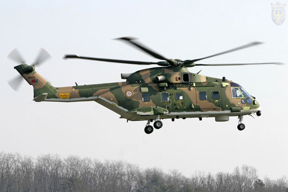 Sul Informação - Tripulante do petroleiro «Khatanga» evacuado por helicóptero da Força Aérea Portuguesa