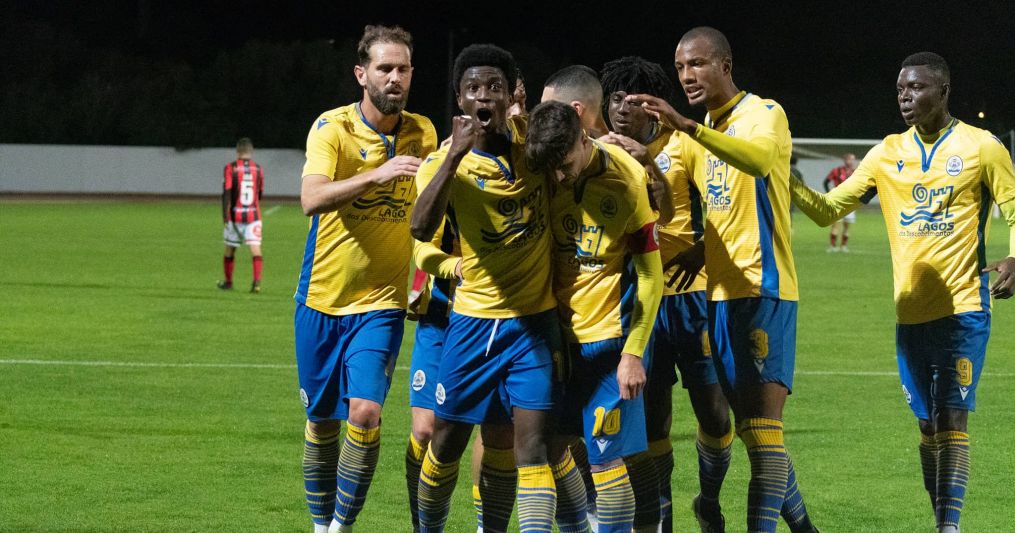 Sul Informação - Olhanense perde a liderança na derrota frente ao Esperança de Lagos