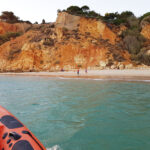 Sul Informação - Banhista francês que se sentiu mal retirado por mar da Praia do Canavial em Lagos