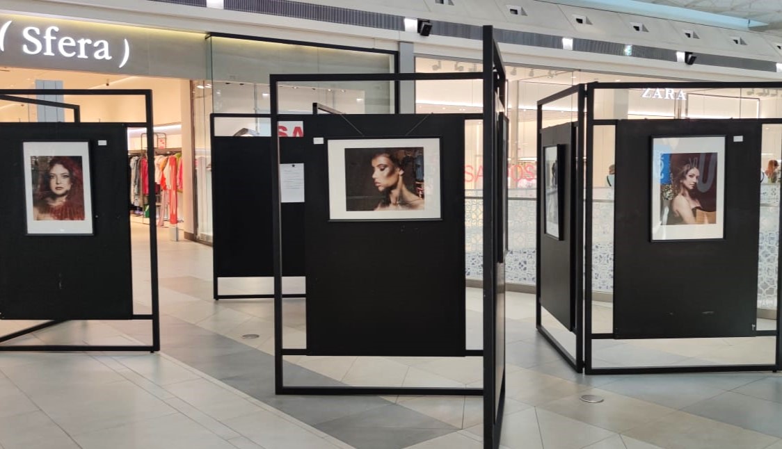 Sul Informação - Fotojornalista do Sul Informação e revista Dois expõe no Mar Shopping