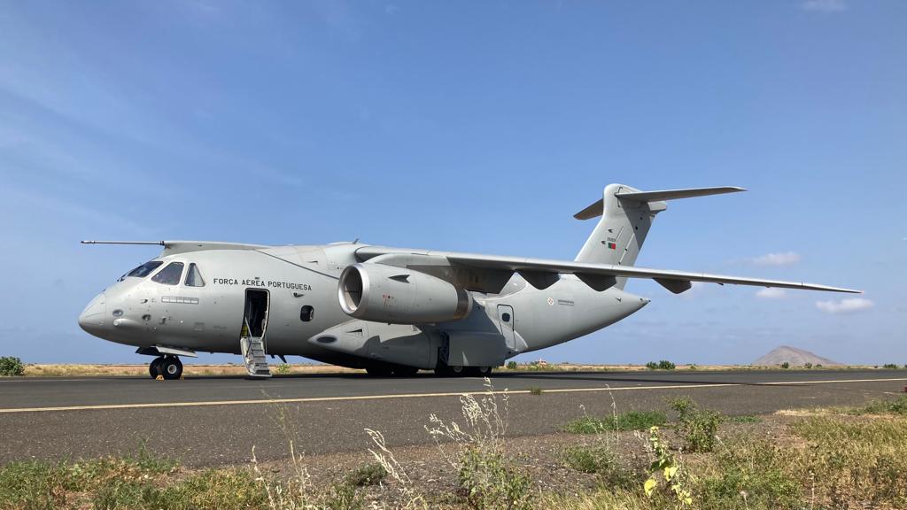 Sul Informação - Primeira aeronave KC-390 da FAP entra em operação e aterra na Base Aérea de Beja