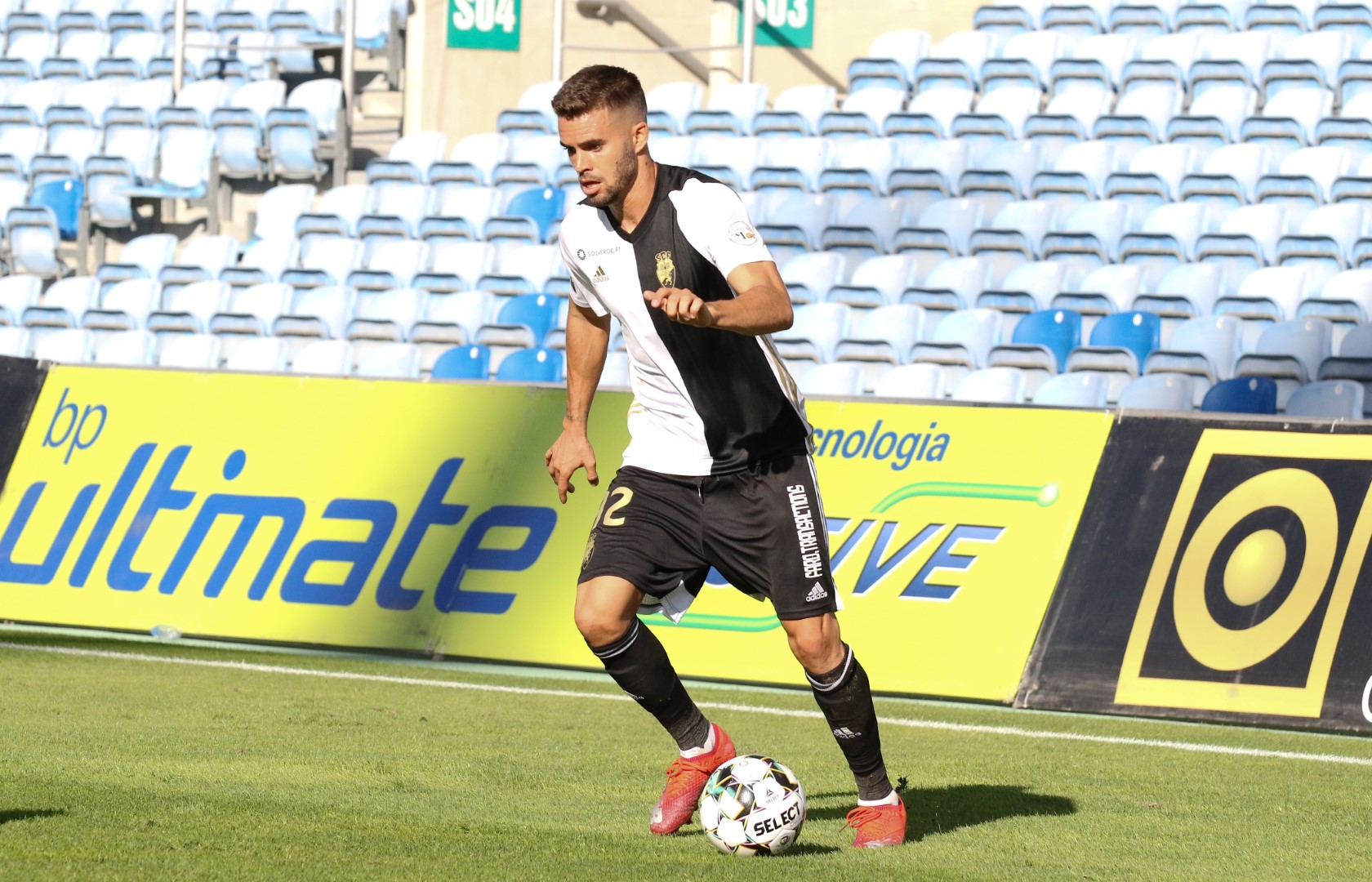 Sul Informação - Ainda não foi desta que o Farense se estreou a vencer na I Liga [fotogaleria]