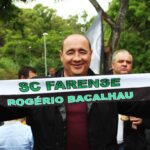 Sul Informação - Milhares de adeptos do Farense já fazem a festa no Jamor