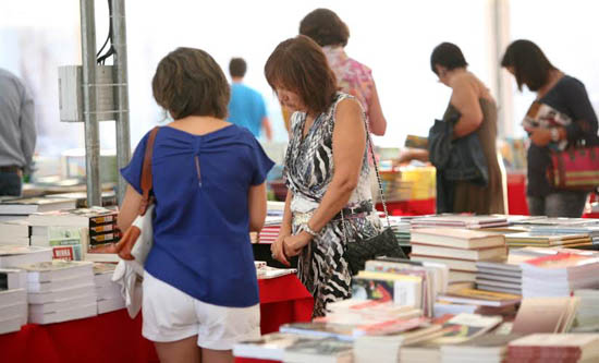 Sul Informação - Feira do Livro de Portimão oferece propostas de leitura para as férias