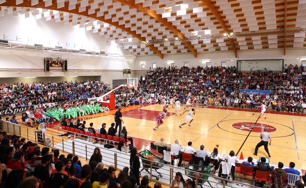 Sul Informação - 1300 jovens dão vida à Festa do Basquetebol em Albufeira