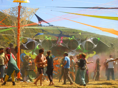 Sul Informação - GNR fez “limpeza” nos acessos ao festival de “Trance” na Barragem de Odelouca