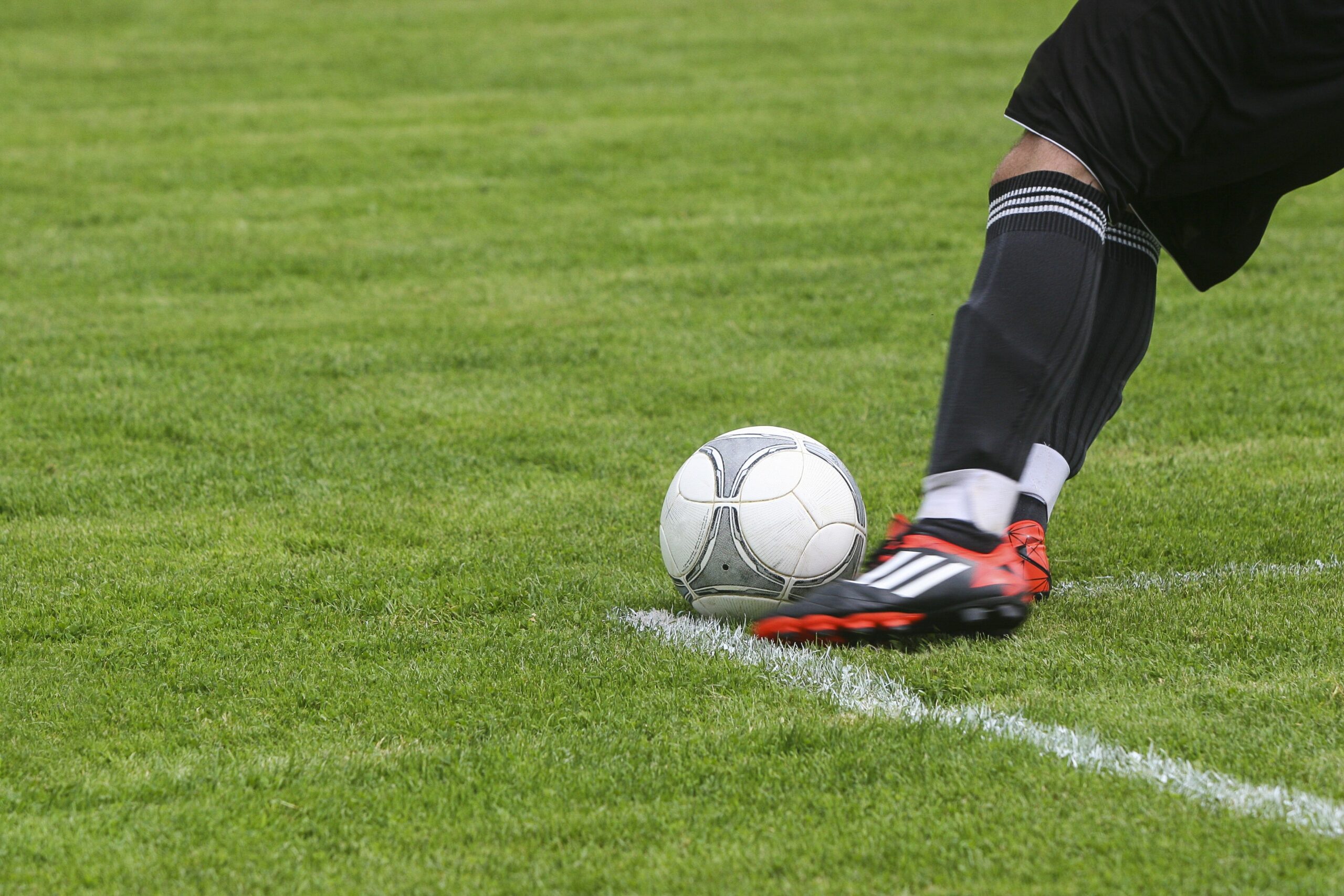 Sul Informação - Distrital do Algarve começa com muitos golos