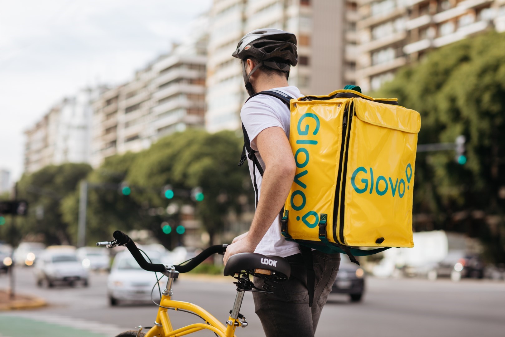 Sul Informação - Glovo chega a Olhão e Portimão