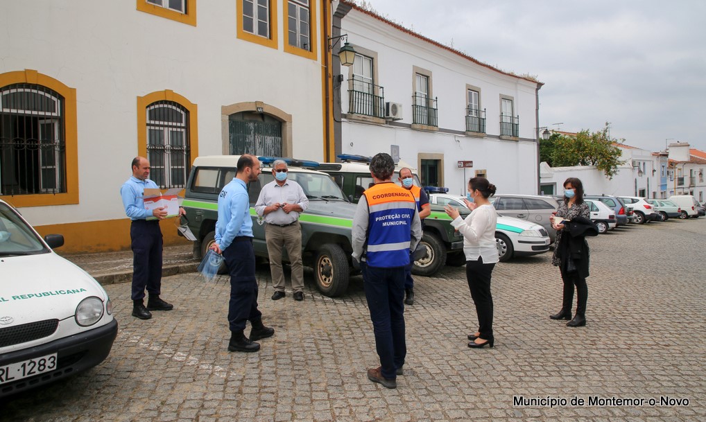 Sul Informação - Câmara de Montemor-o-Novo dá 50 viseiras à GNR