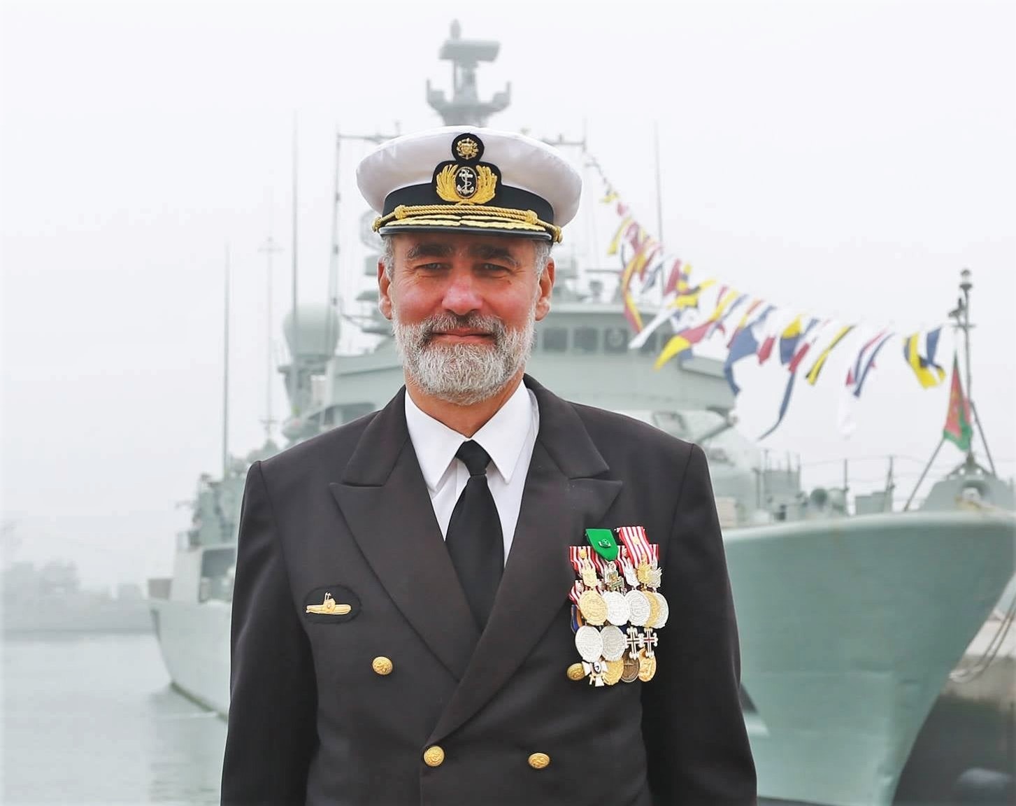 Sul Informação - Vice-almirante Gouveia e Melo é o novo coordenador da task force para vacinação