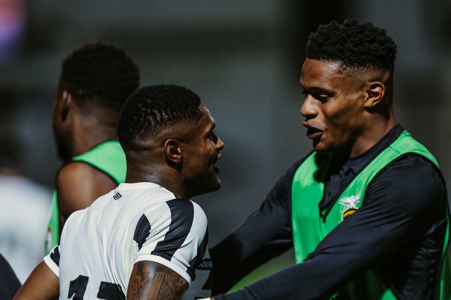 Sul Informação - Irmãos Francisco e Hélio Varela cumprem «sonho de criança» no Portimonense