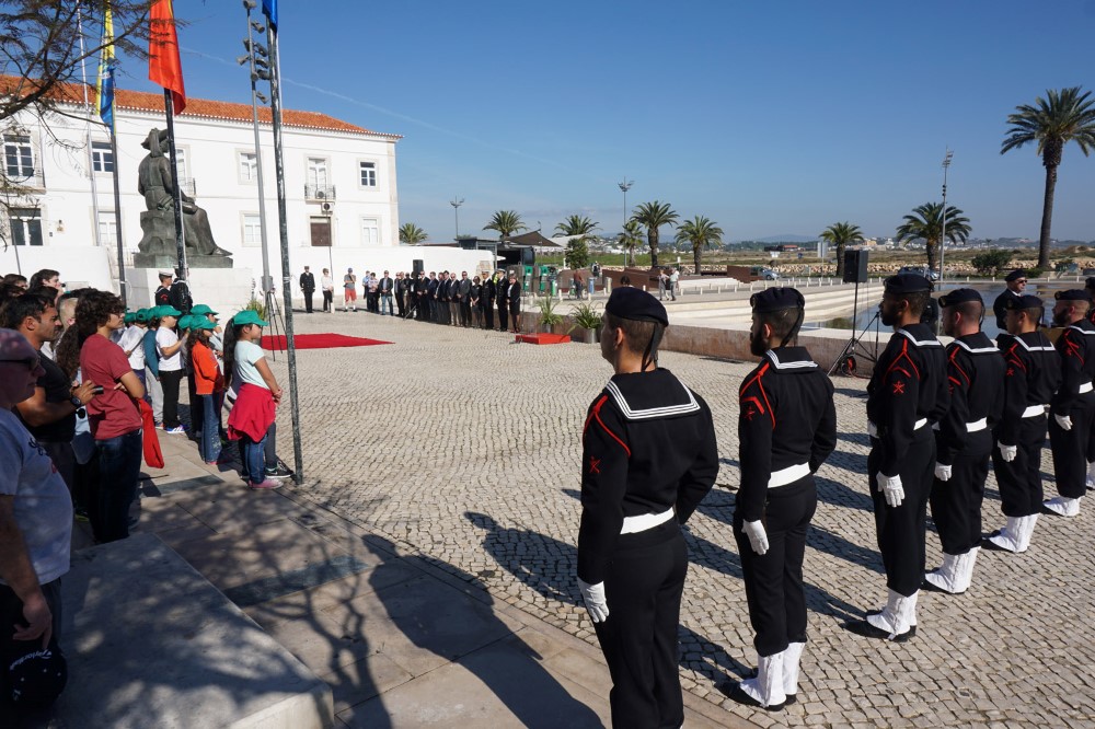 Sul Informação - Lagos homenageou memória do Infante D. Henrique nos 555 anos da sua morte