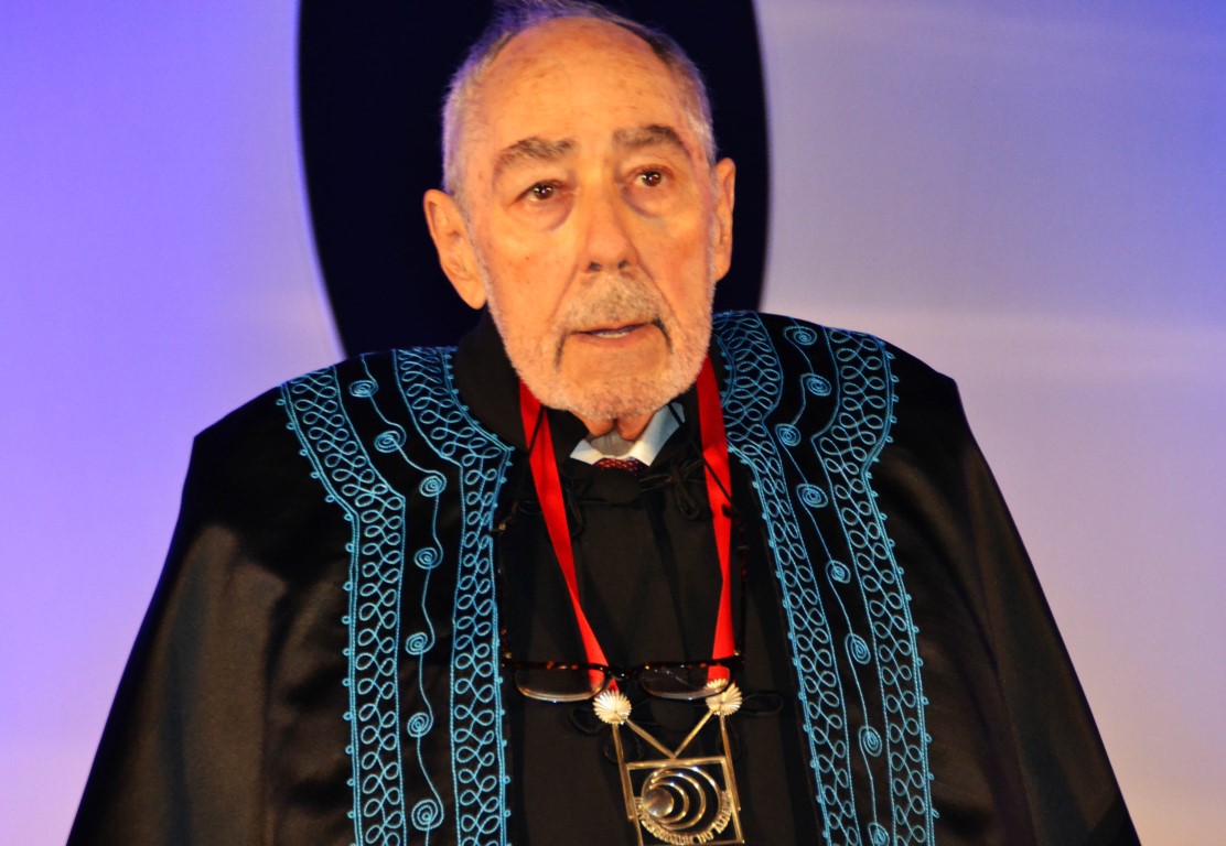 Sul Informação - Joaquim Romero Magalhães é doutor Honoris Causa da UAlg com «honra» e emoção
