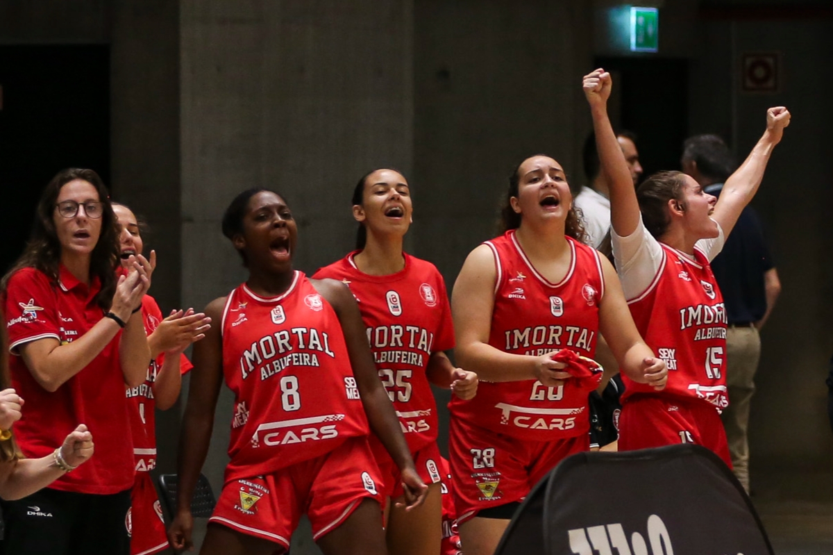 Sul Informação - Imortal soma primeiro triunfo na Liga feminina de basquetebol