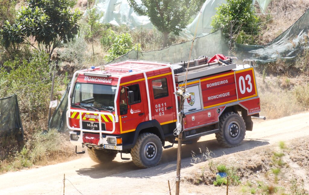 Sul Informação - Incêndio da serra de Monchique já está «em resolução»