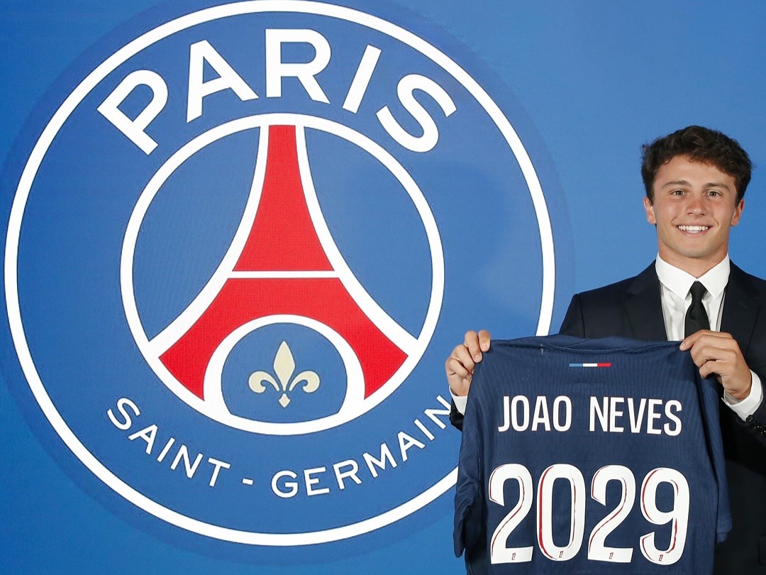 Sul Informação - Algarvio João Neves é reforço do PSG por 59,9 milhões de euros