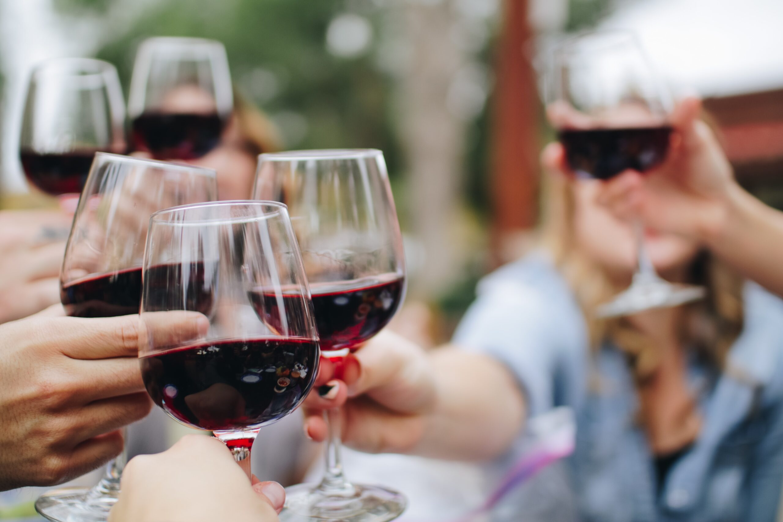 Sul Informação - Quer aprender a provar vinho? Pode fazê-lo na Rota dos Vinhos do Alentejo