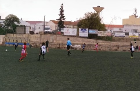 Sul Informação - Louletano dá «grande exemplo de fair-play» em jogo de infantis