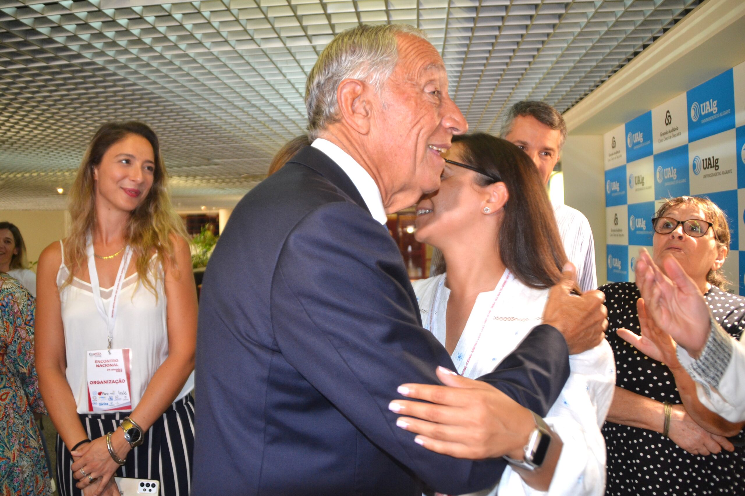 Sul Informação - Marcelo veio ao Algarve ver o exemplo no combate ao problema dos sem-abrigo