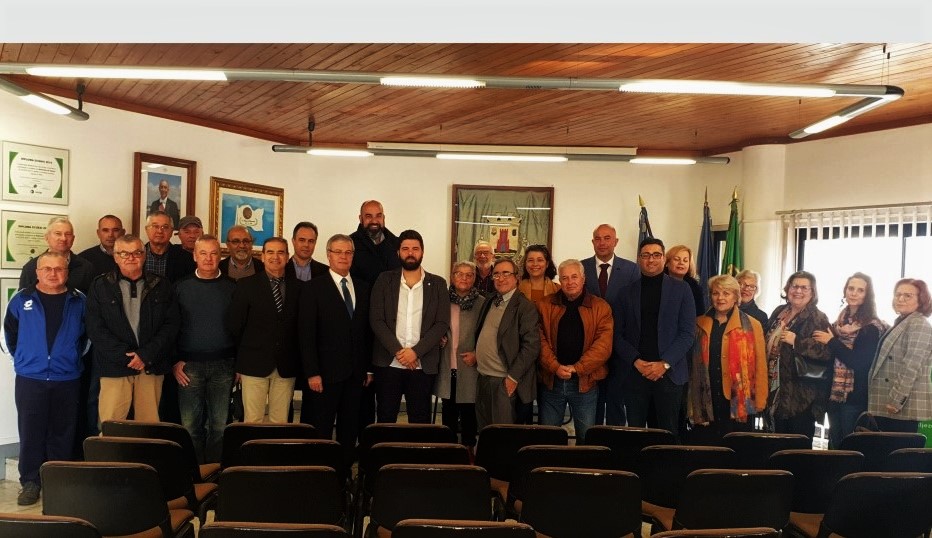 Sul Informação - Aljezur entregou medalha de mérito desportivo (grau ouro) ao Odeceixense