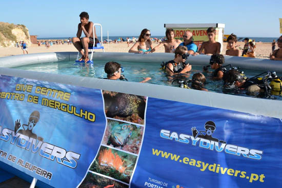 Sul Informação - FOTOGALERIA: Mega Anima agitou as ruas de Albufeira