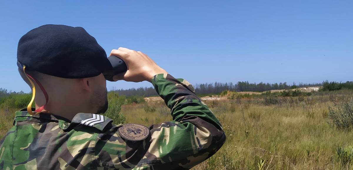 Sul Informação - Risco elevado de incêndio leva ao terreno 171 militares para prevenção de incêndios