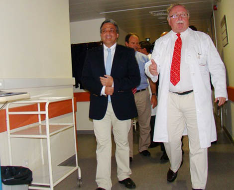 Sul Informação - Ministro da Saúde elogia bom desempenho das Urgências do Hospital de Faro
