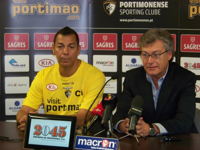 Sul Informação - Mozer quer mudanças no Portimonense para chegar perto dos primeiros lugares