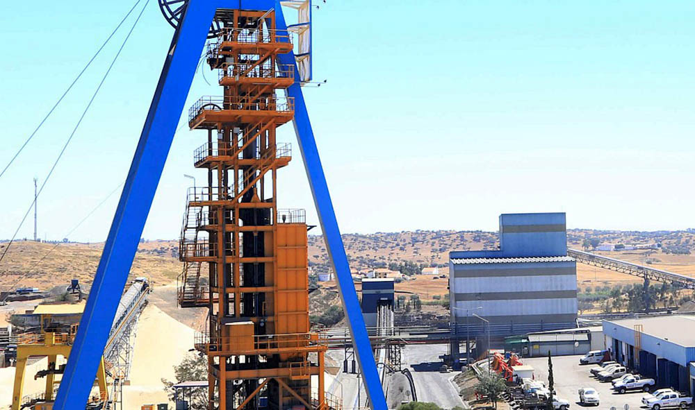 Sul Informação - Lundin Mining estuda a venda das minas de Neves-Corvo por mil milhões