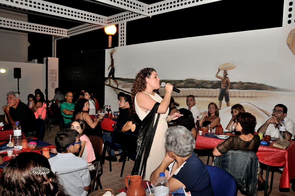 Sul Informação - Noite de Fados encheu Casa do Sal em Castro Marim