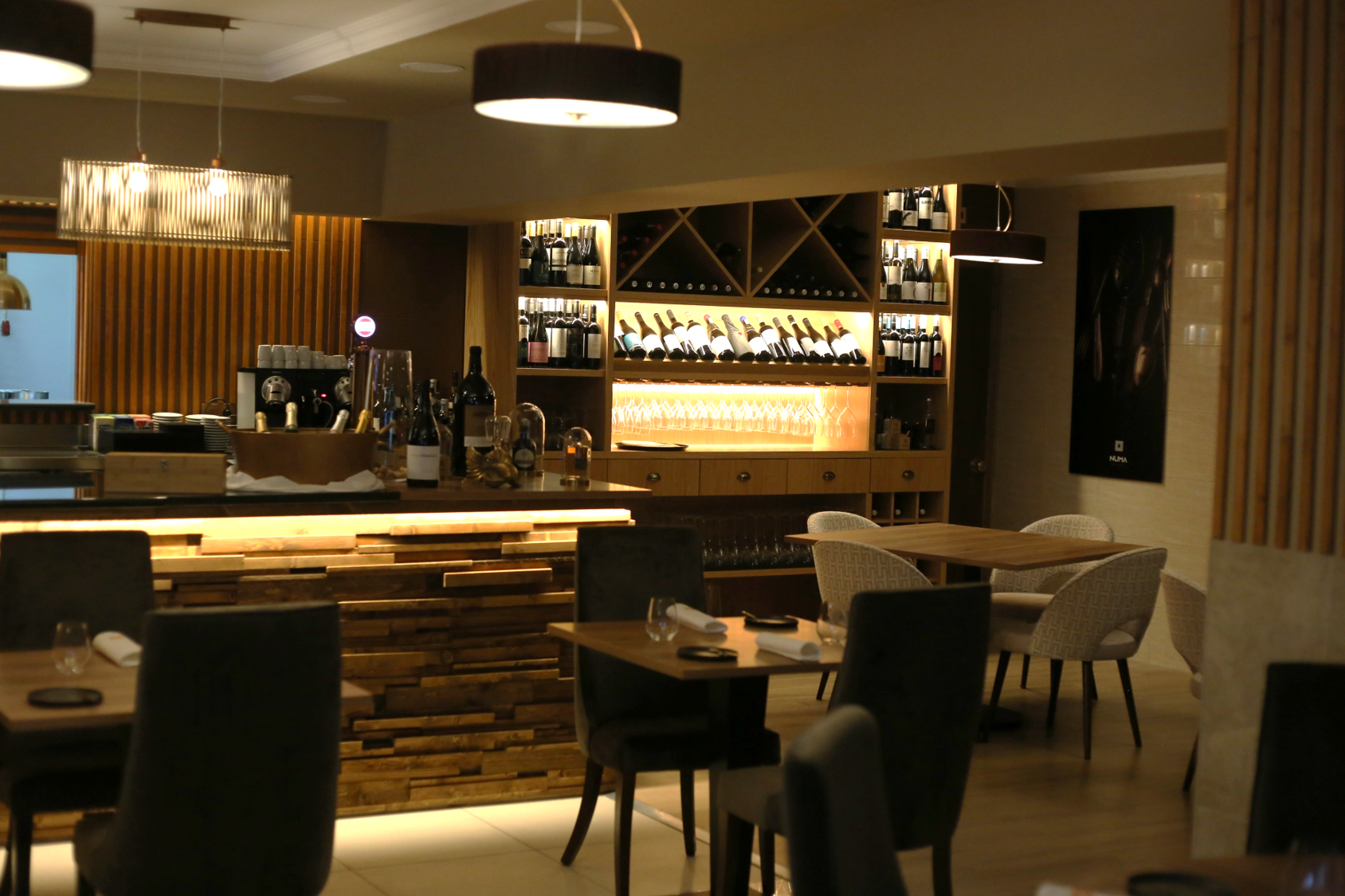 Sul Informação - Já abriu o “NUMA”, um novo restaurante de Portimão que nasceu em plena crise