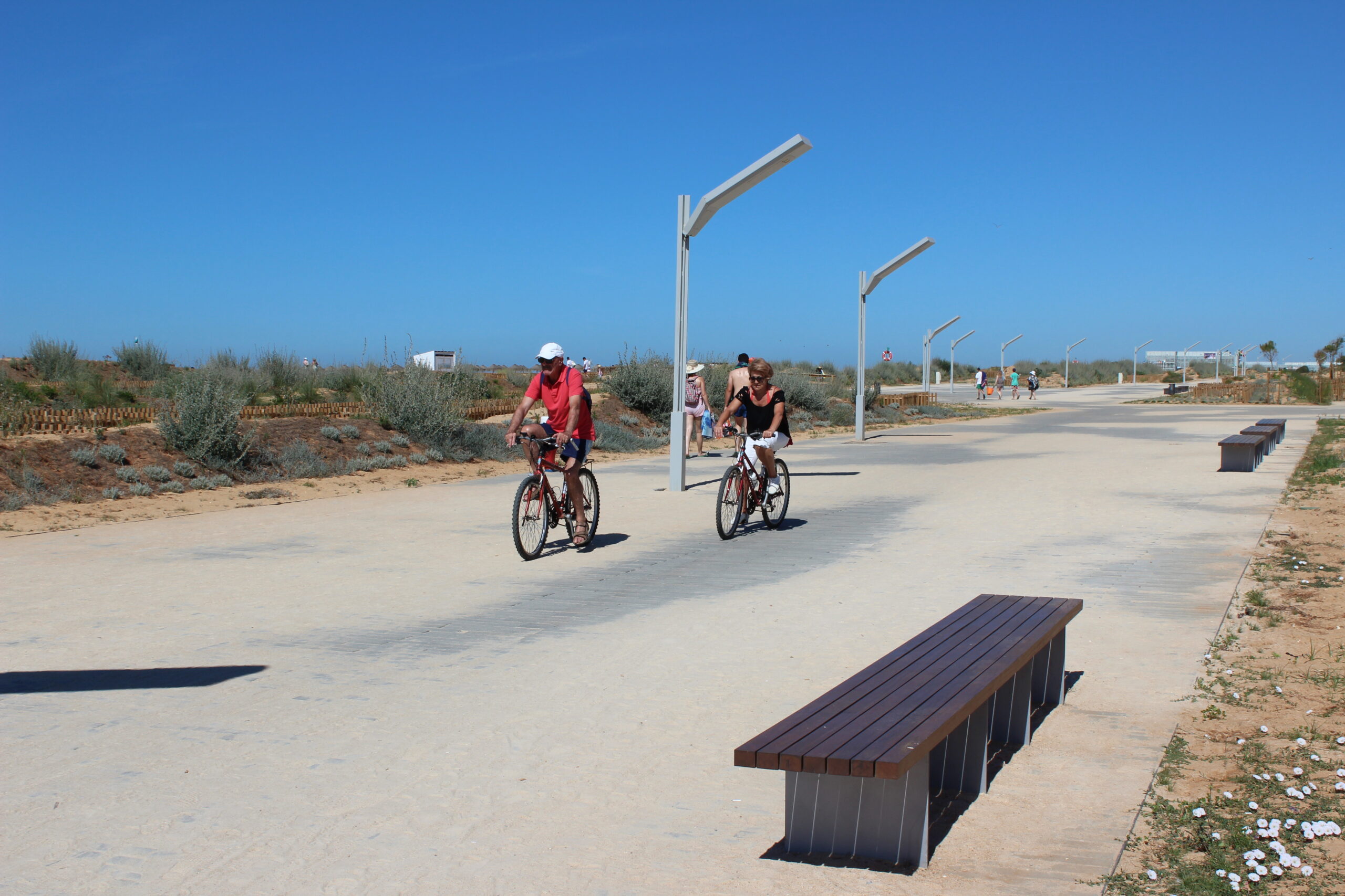 Sul Informação - Novidades do Verão no Algarve: Quarteira tem um Passeio das Dunas