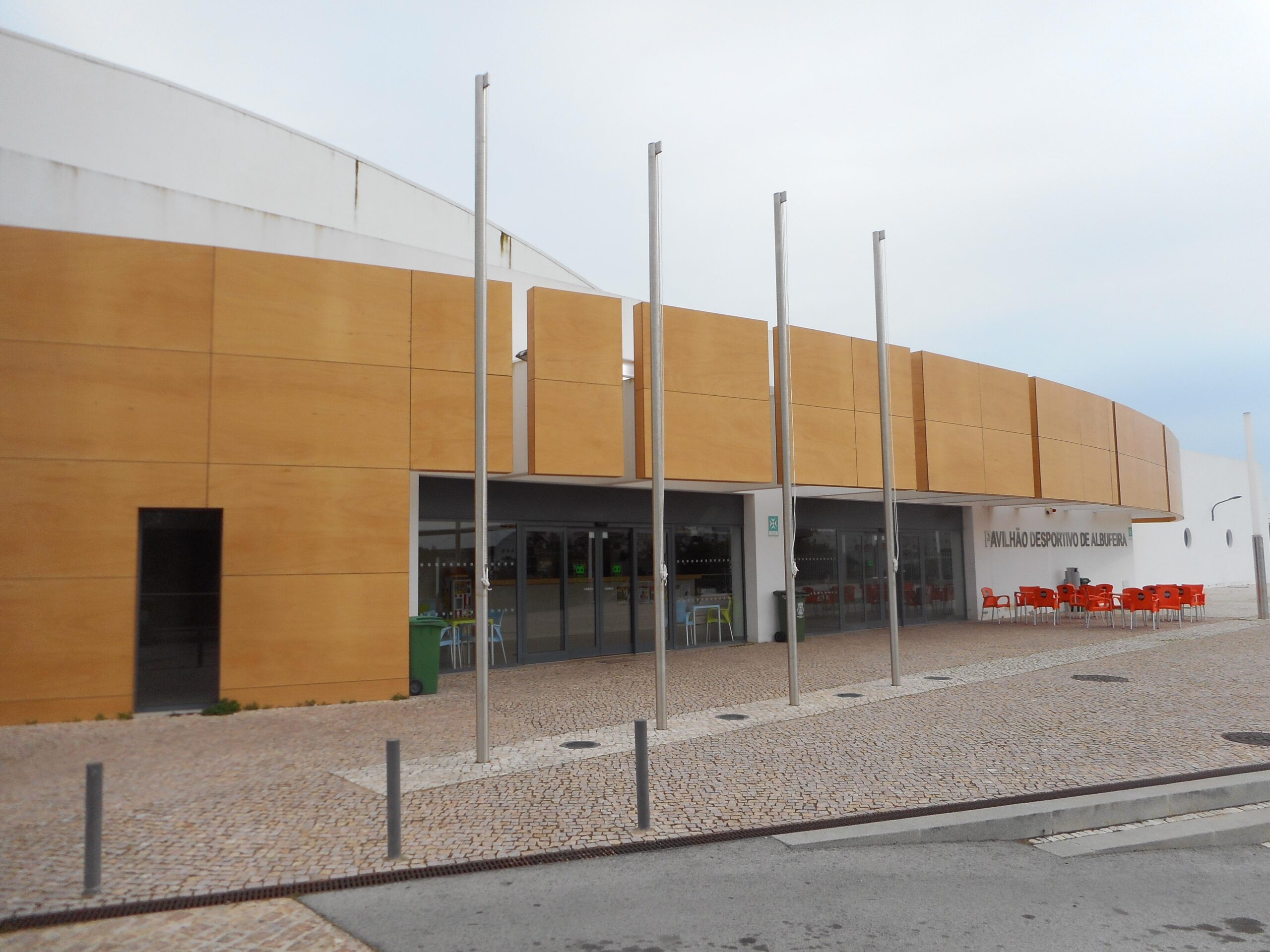Sul Informação - Pavilhão Desportivo de Albufeira acolhe Missas do Galo e de Ano Novo