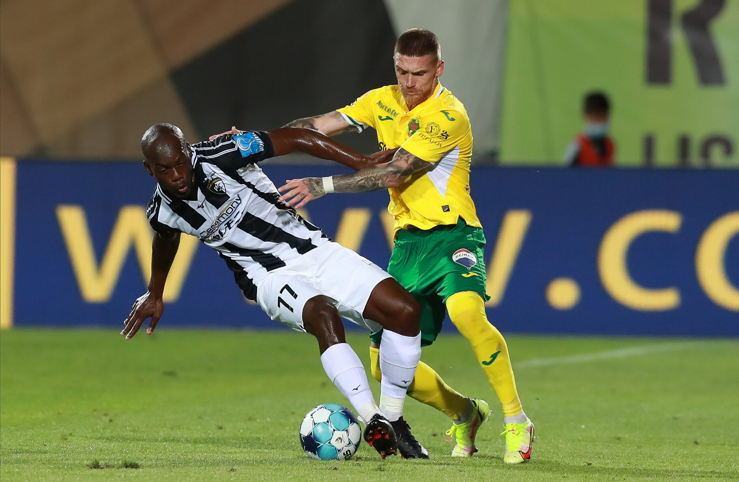 Sul Informação - Tanque tira pontos ao Portimonense