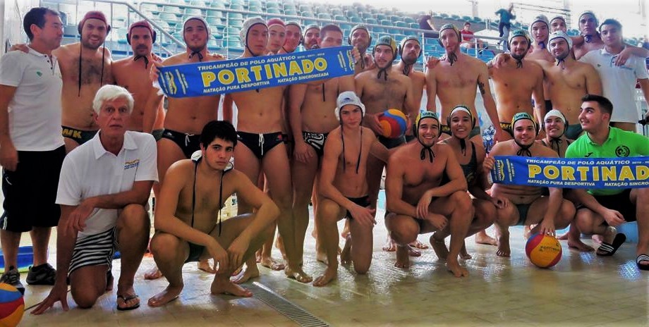 Sul Informação - Encontro de Polo Aquático juntou Portinado e equipas espanholas