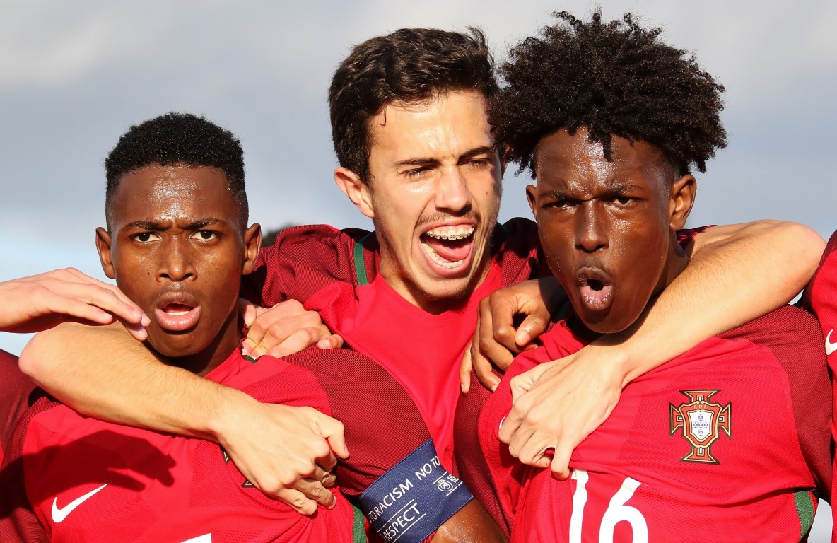 Sul Informação - Portugal entrou a golear, mas vencedor do Torneio Internacional do Algarve só se vai decidir na última jornada