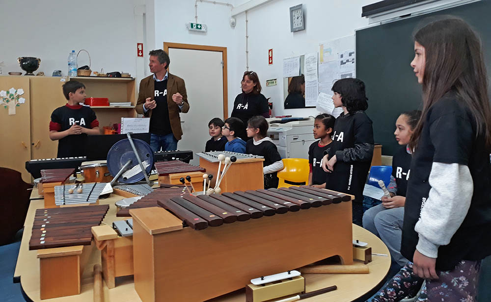 Sul Informação - “Pássaro de Fogo” junta alunos da EB nº3 de Loulé com músico do Teatro Nacional de S. Carlos