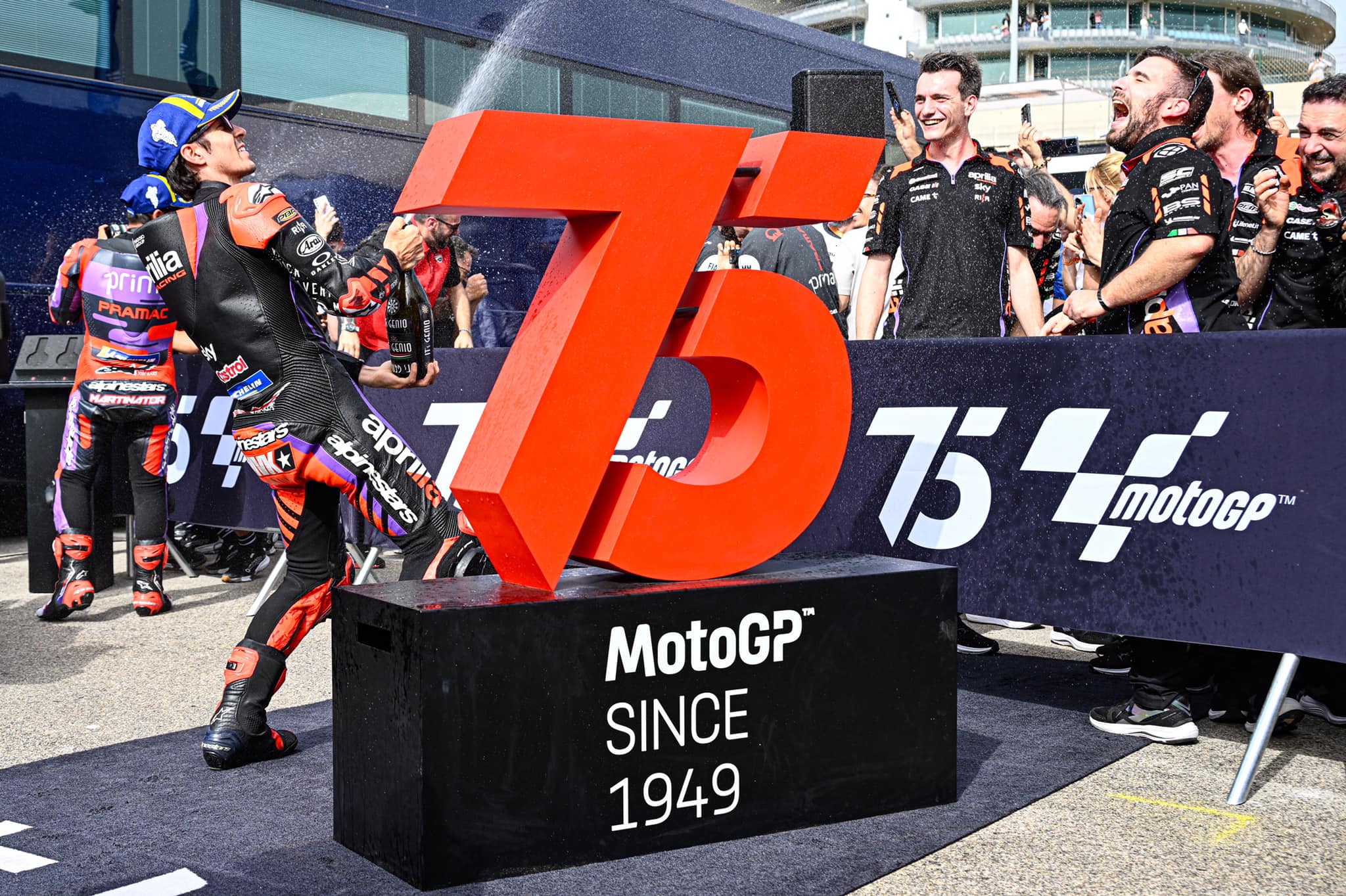 Sul Informação - MotoGP/Portugal: Maverick Viñales vence corrida sprint, Oliveira em 12º