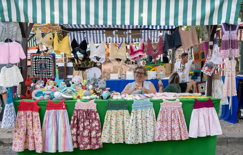 Sul Informação - Feira Popular e do Stock&Chic regressa a Loulé